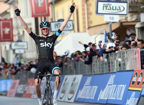 L'arrivo della 4^ tappa della Tirreno-Adriatico 2015 con Wouter Poels a braccia alzate